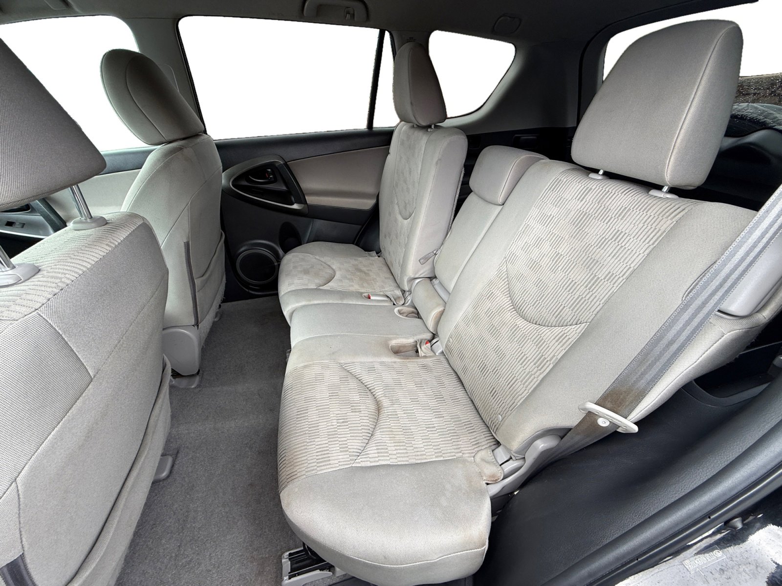 Used 2011 Toyota RAV4 2WD w/ Base L4 Extra Value Pkg image 16