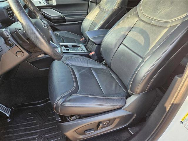 Used 2021 Ford Explorer ST w/ Equipment Group 401A image 16