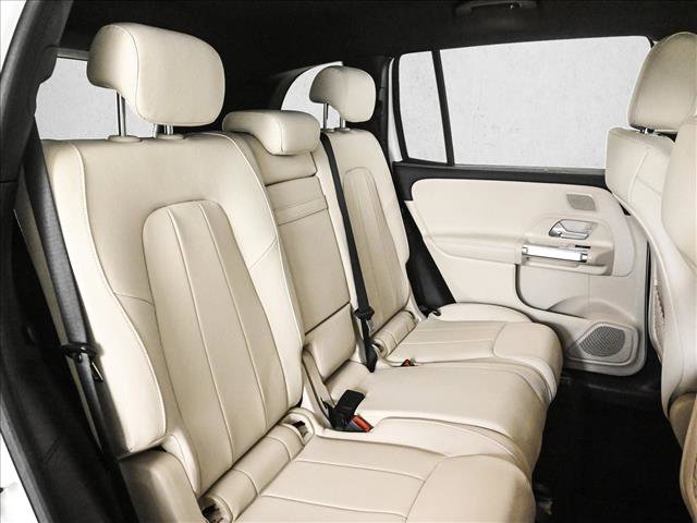 Certified 2025 Mercedes-Benz GLB 250 4MATIC image 21