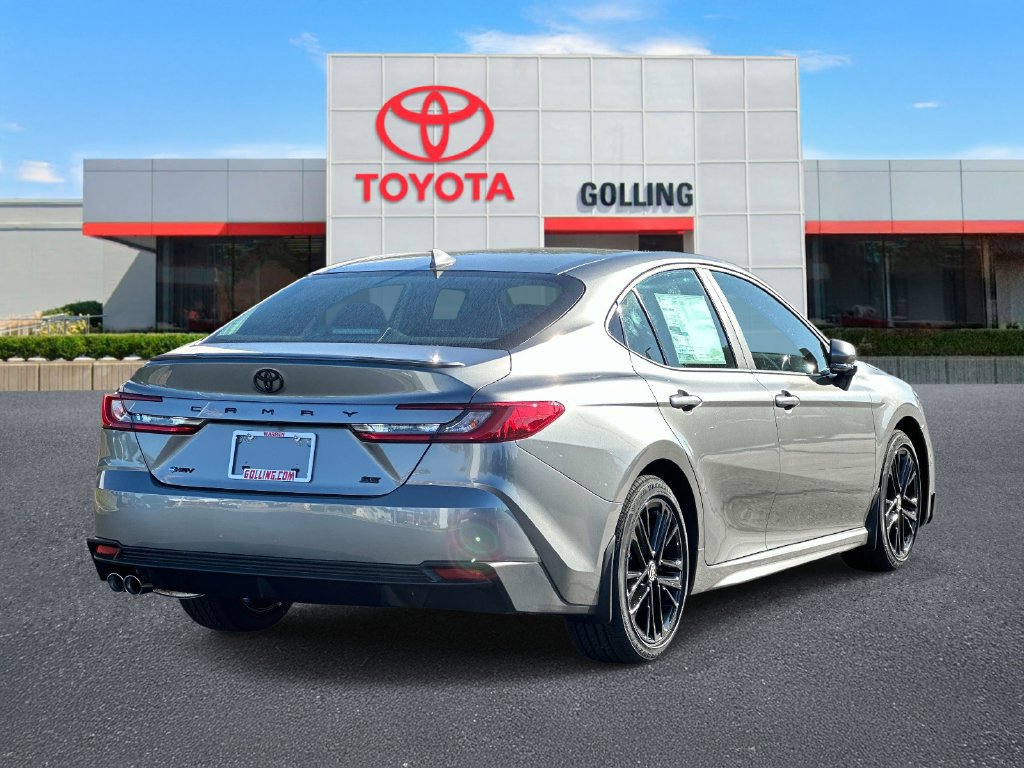 New 2026 Toyota Camry SE FWD image 3