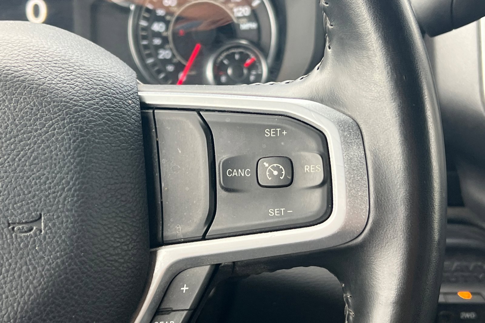 Used 2024 RAM 3500 Big Horn image 37