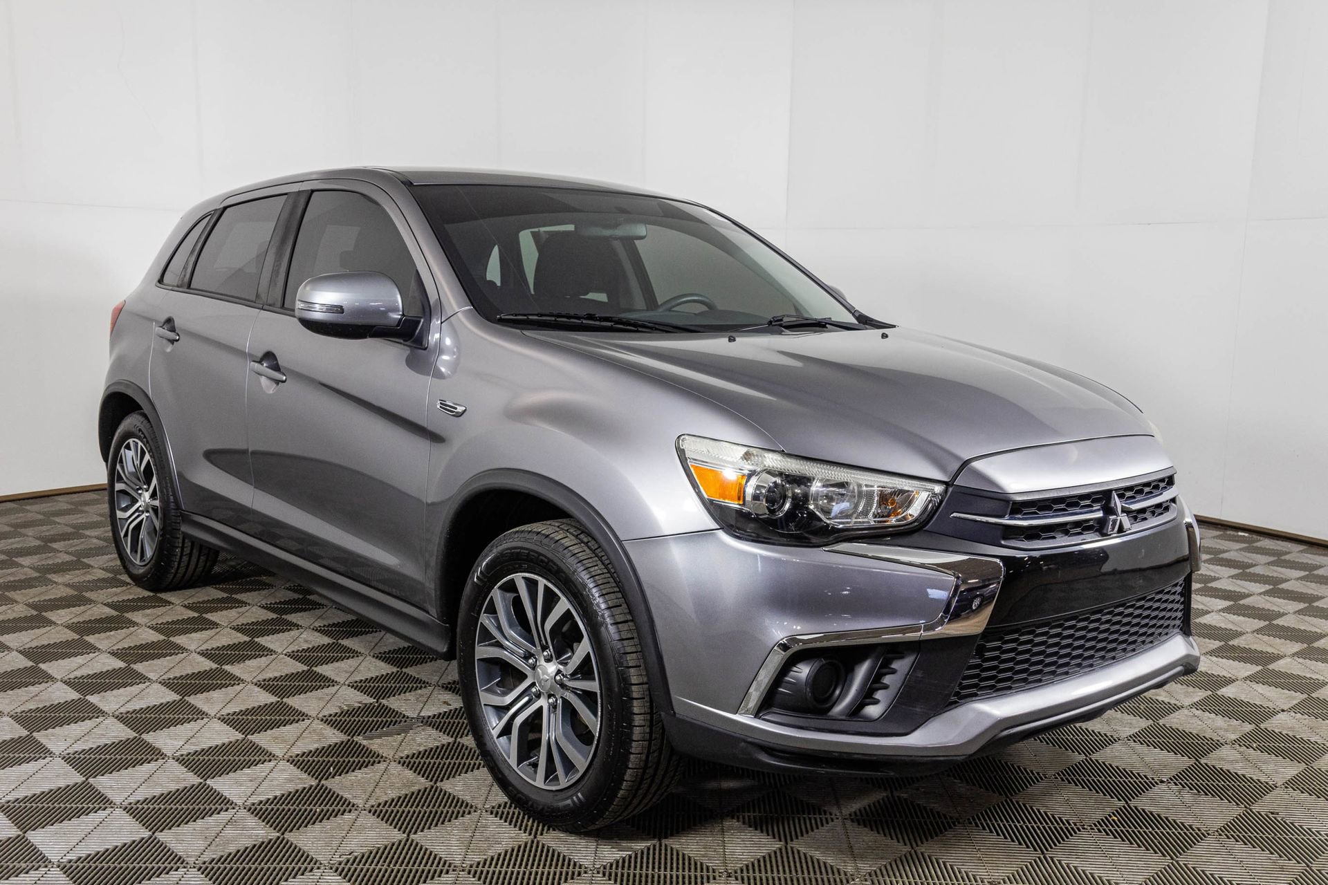 Used 2018 Mitsubishi Outlander Sport ES image 9
