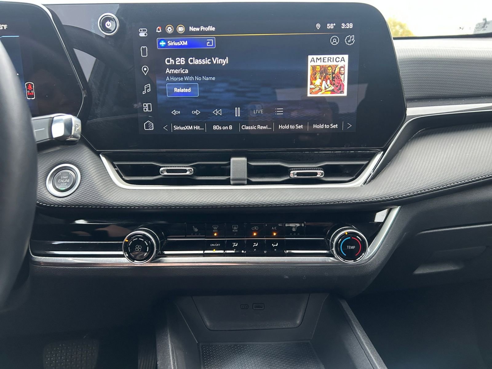 Used 2025 Chevrolet Equinox LT image 20