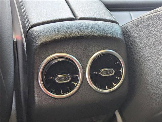 Used 2023 Mercedes-Benz GLA 250 4MATIC image 15