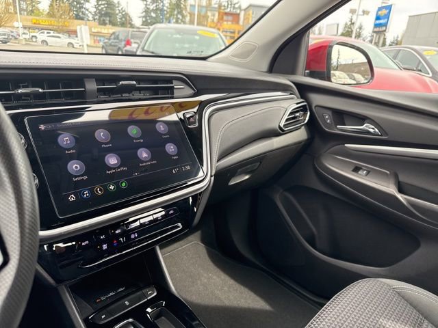 Certified 2022 Chevrolet Bolt EUV LT w/ Driver Confidence Package image 21