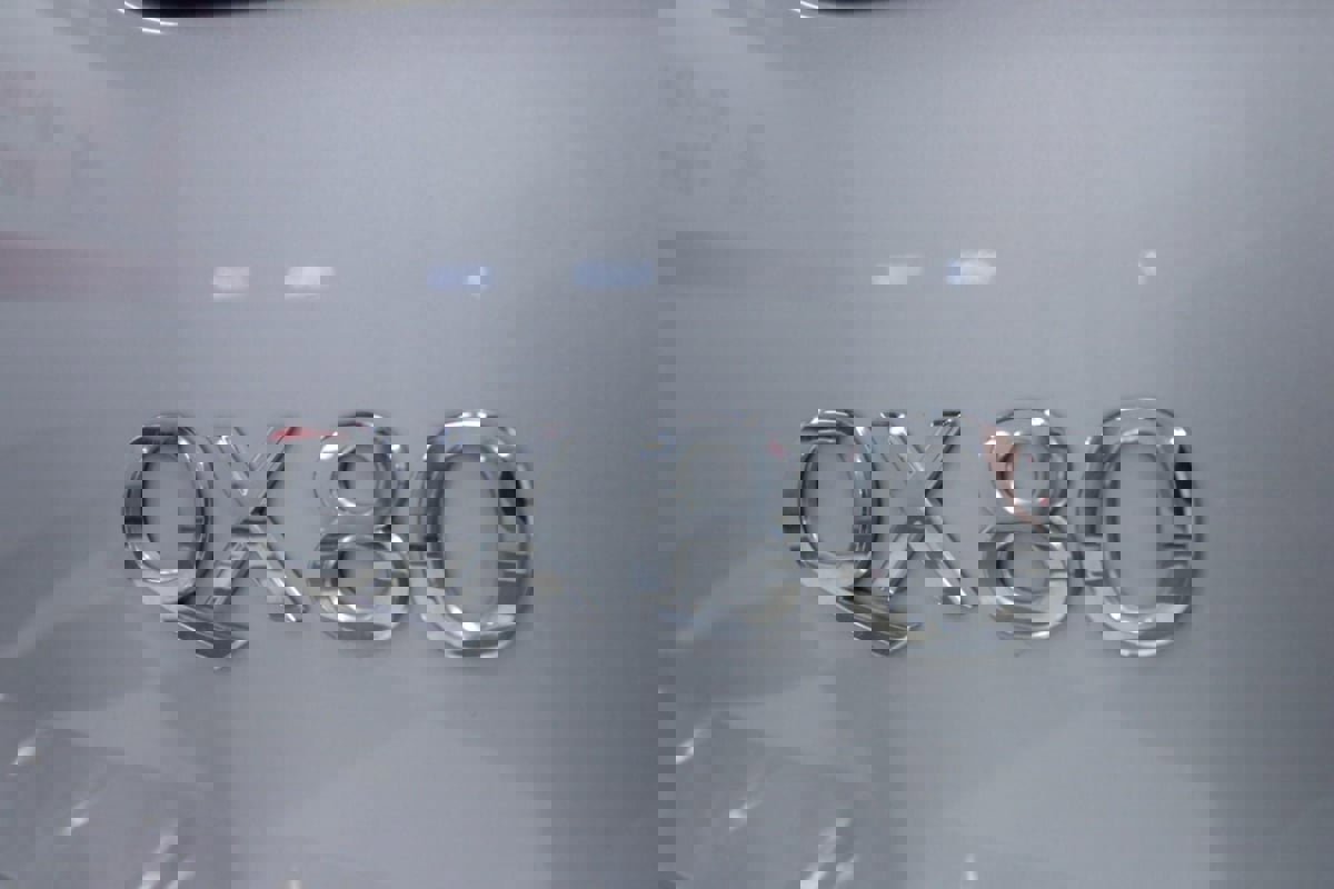 Used 2019 INFINITI QX80 Luxe w/ Proassist Package image 37