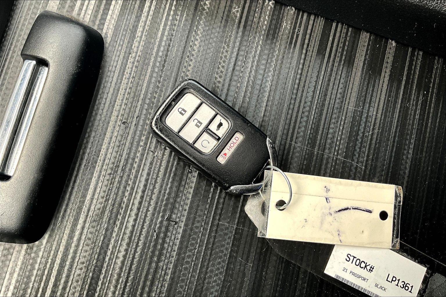 Used 2021 Honda Passport EX-L image 9