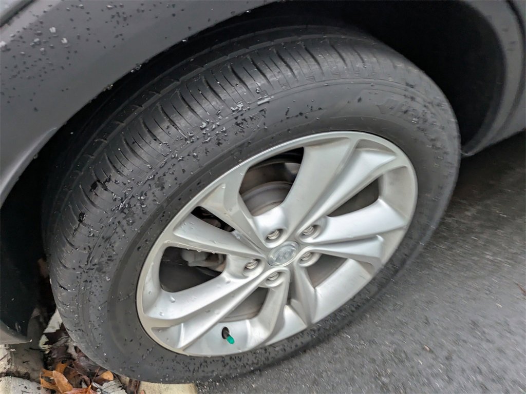 Used 2023 Buick Encore GX Preferred w/ Cold Weather Comfort Package image 8