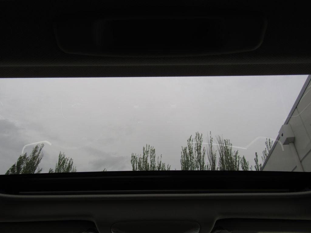 Certified 2025 Toyota RAV4 XLE Premium AWD/4WD image 28