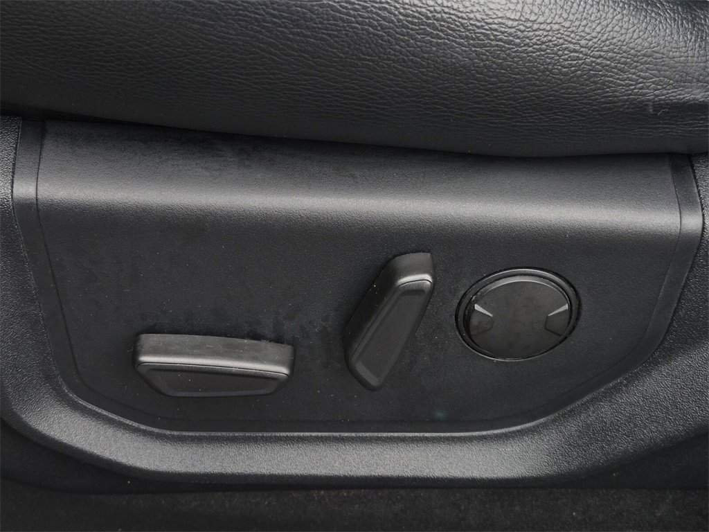 Used 2020 Ford F250 Lariat w/ Lariat Ultimate Package image 32