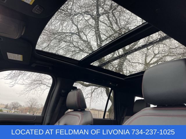 Used 2022 Ford Expedition Limited image 19