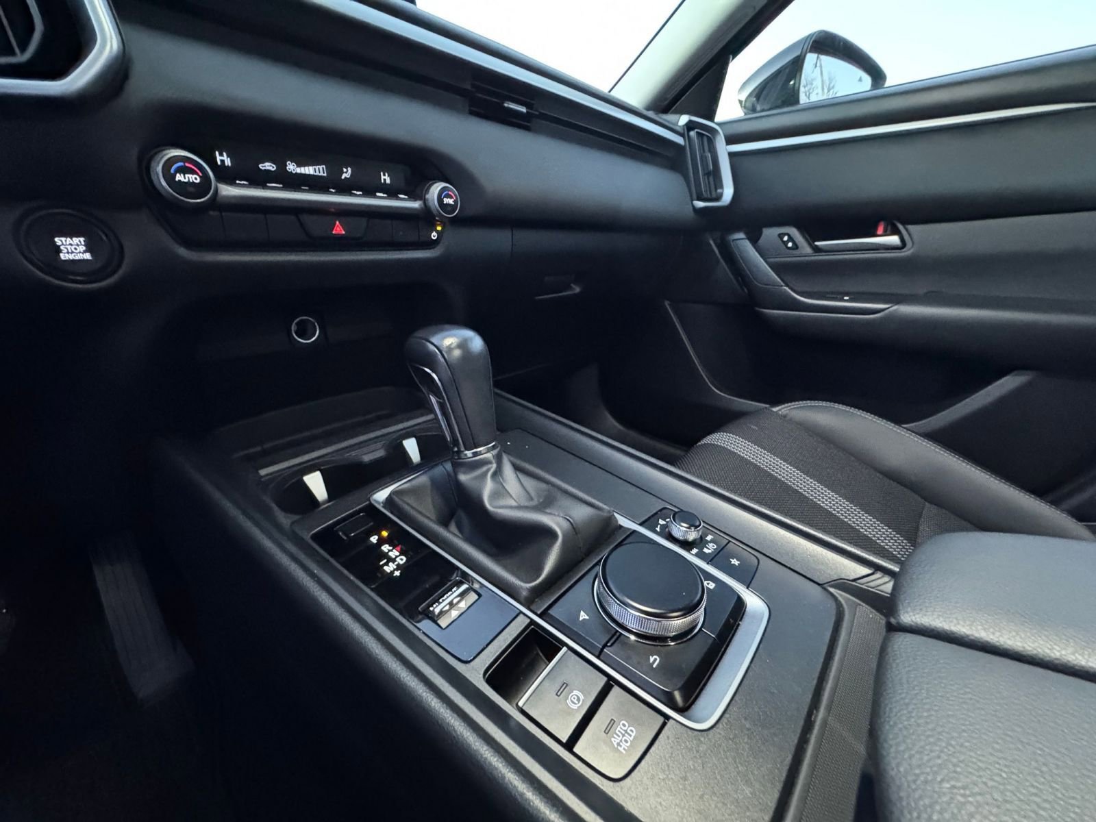 Used 2025 MAZDA CX-50 AWD 2.5 S w/ Select Package image 40