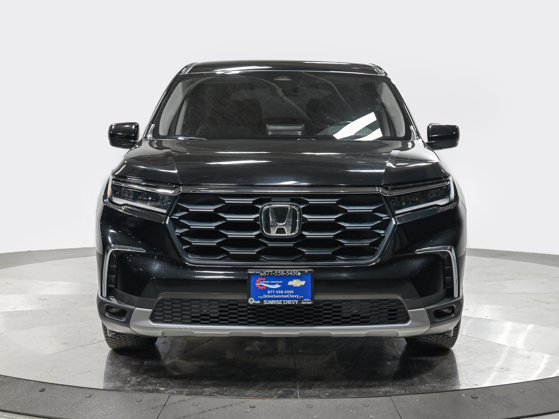 Used 2025 Honda Pilot EX-L image 10