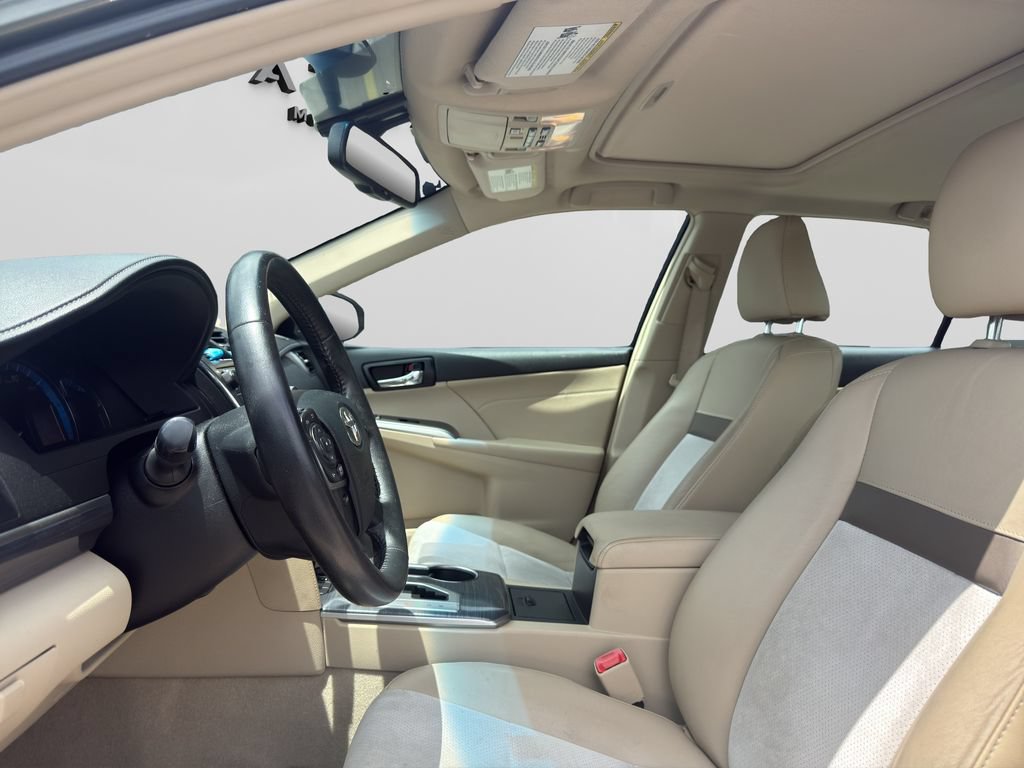 Used 2013 Toyota Camry XLE w/ Leather Pkg FWD image 10