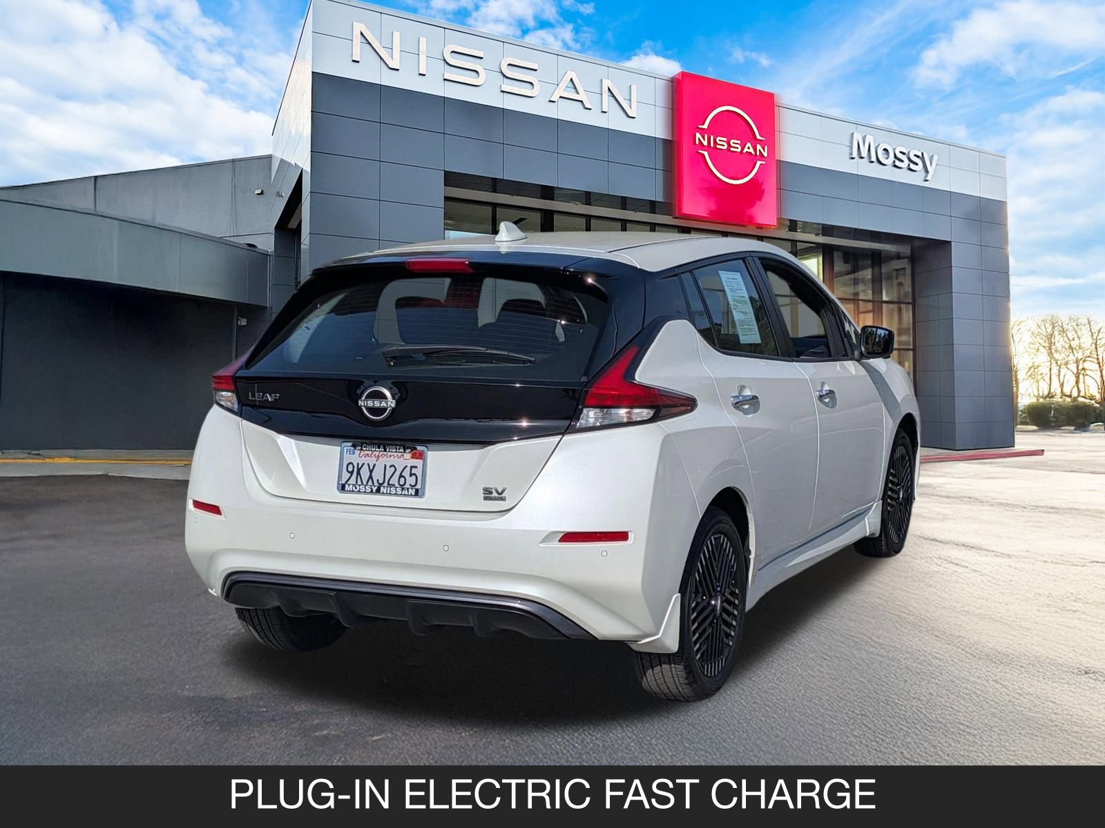 Used 2023 Nissan Leaf SV Plus image 8