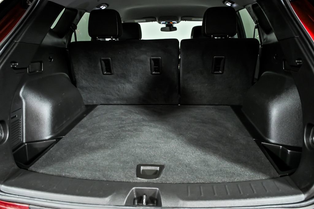 Used 2023 Chevrolet Blazer LT w/ Driver Confidence Package AWD/4WD image 9