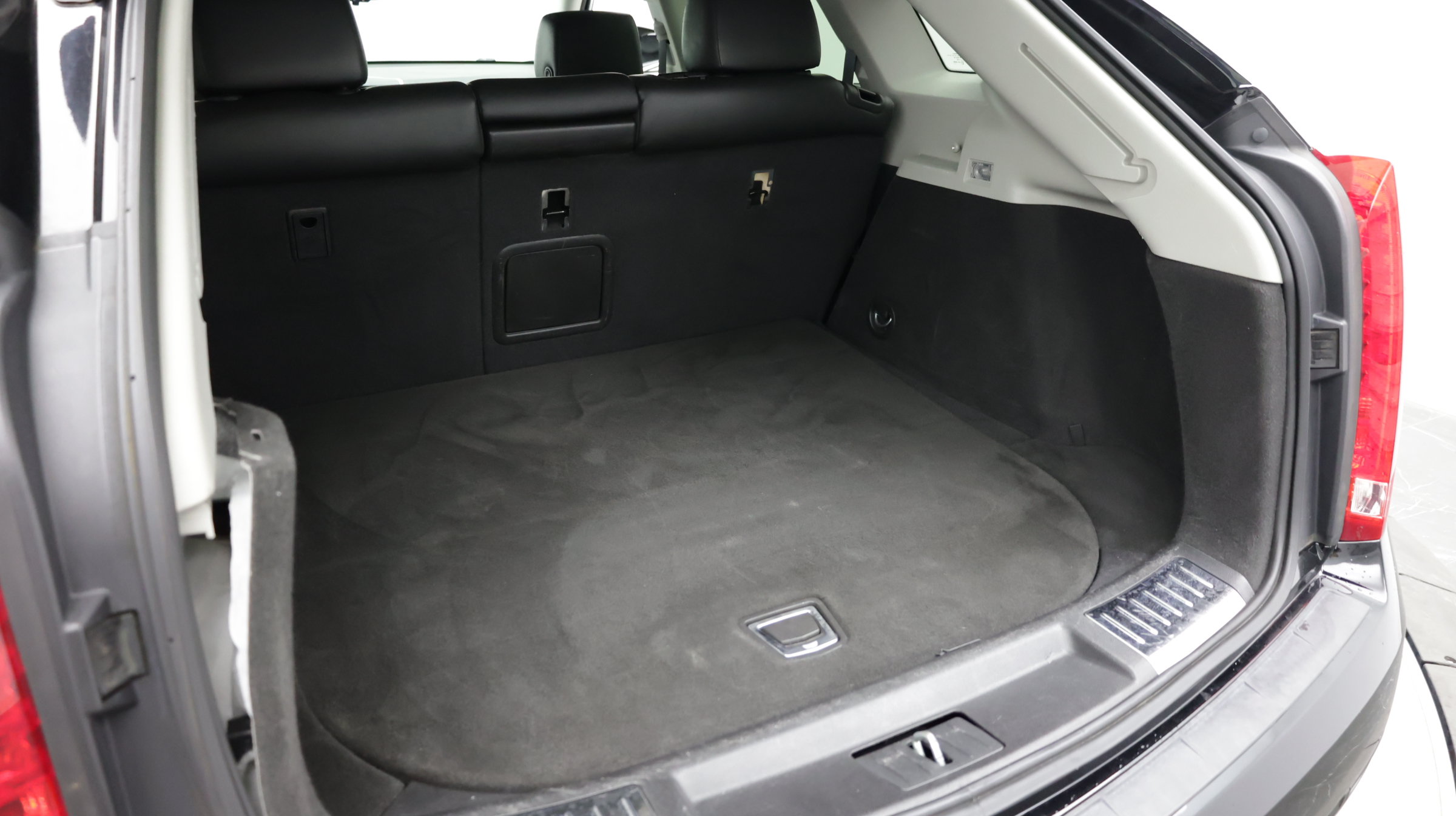 Used 2016 Cadillac SRX FWD image 28