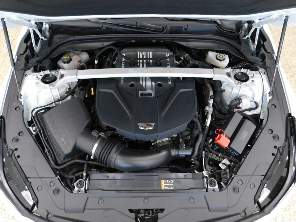 Used 2024 Cadillac CT5 V Blackwing w/ Carbon Fibre Package 2 RWD image 14