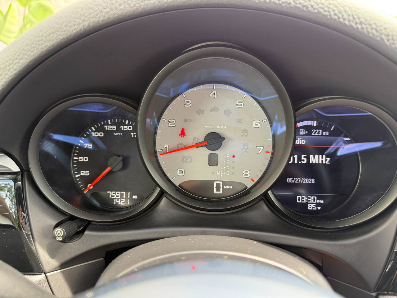 Used 2015 Porsche Macan S AWD/4WD image 32