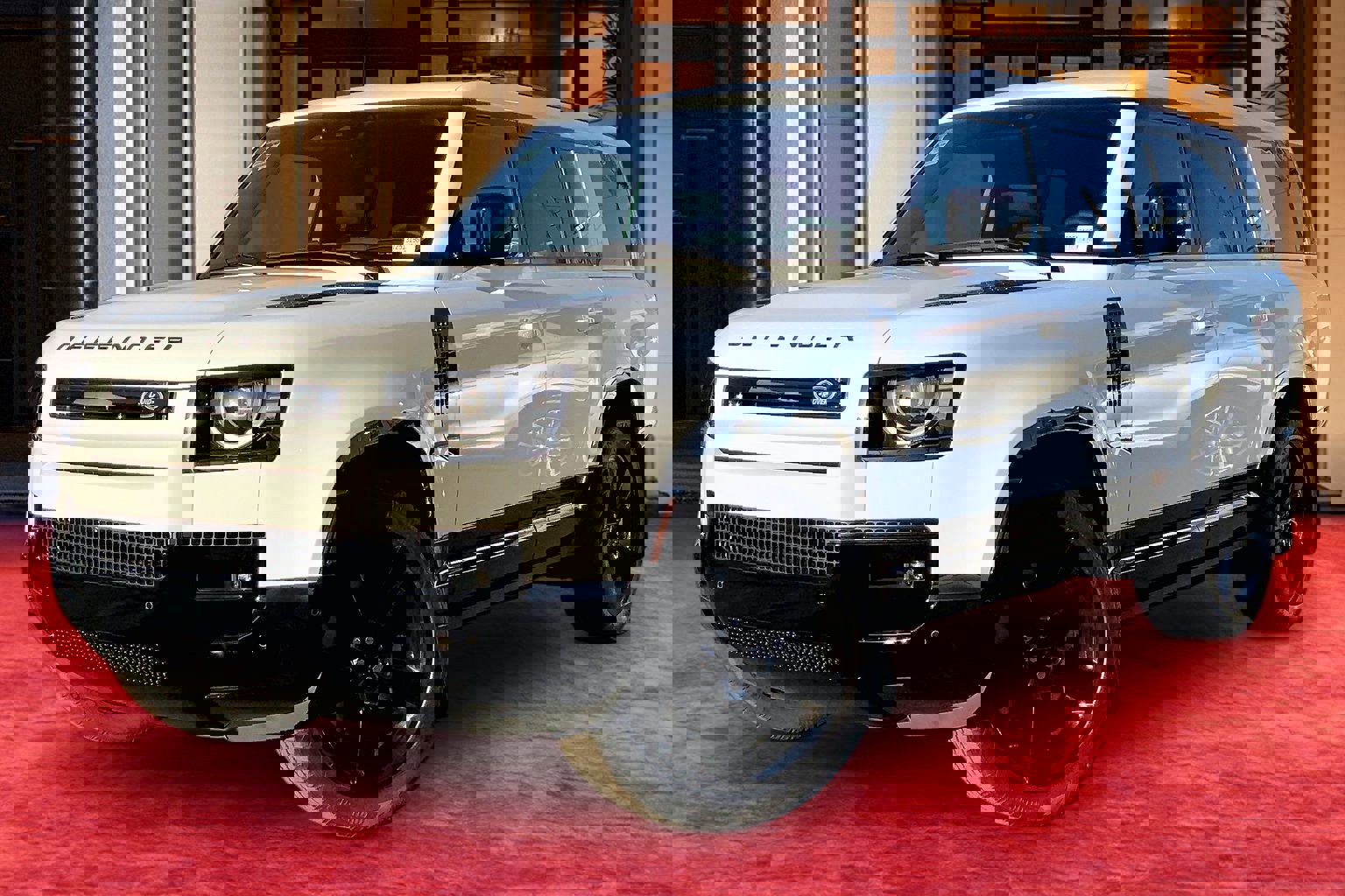 New 2026 Land Rover Defender 130 X-Dynamic SE image 1