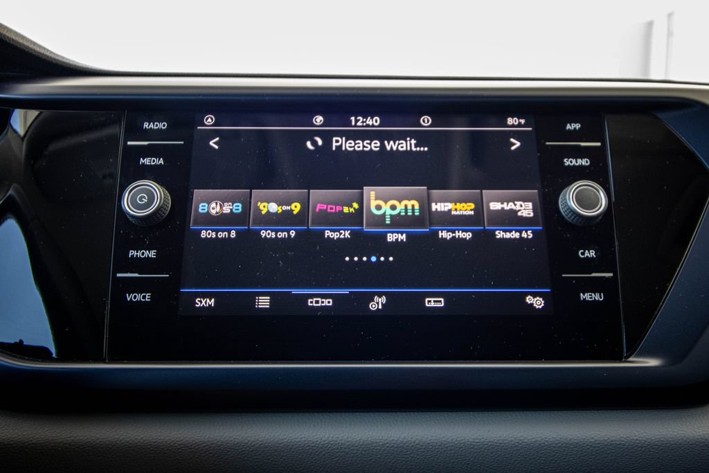 Used 2022 Volkswagen Taos SE FWD image 39