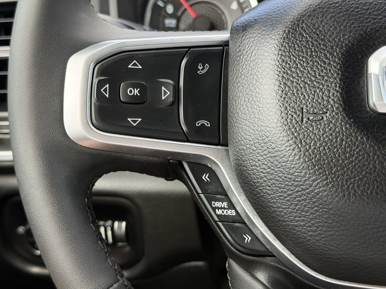 Used 2025 RAM 1500 Lone Star AWD/4WD image 13