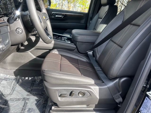 New 2026 Chevrolet Suburban High Country image 8