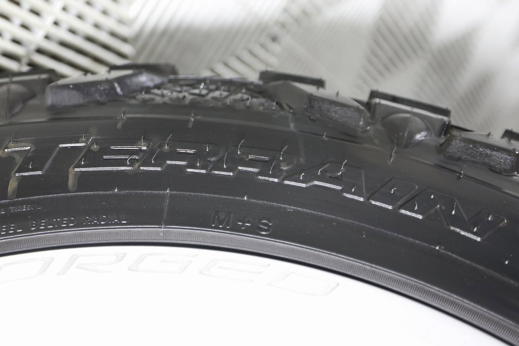 Used 2024 Ford F250 Limited w/ FX4 Off-Road Package image 55