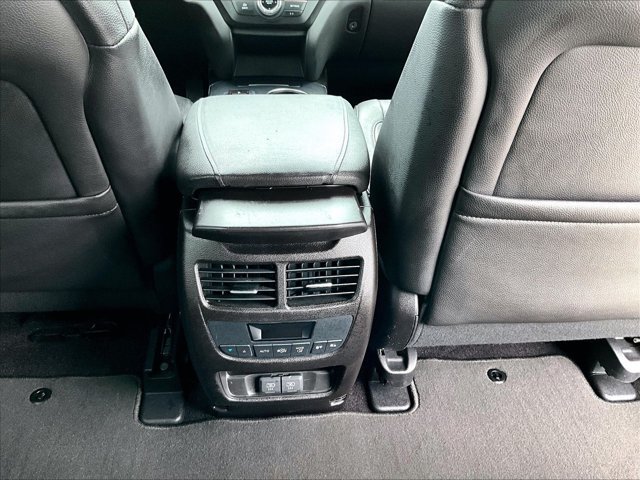 Used 2020 Acura MDX FWD image 25