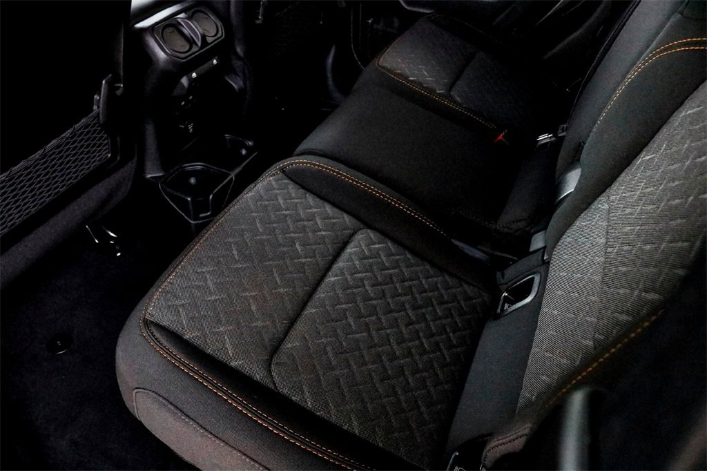 New 2025 Jeep Gladiator Mojave w/ Safety Group image 20