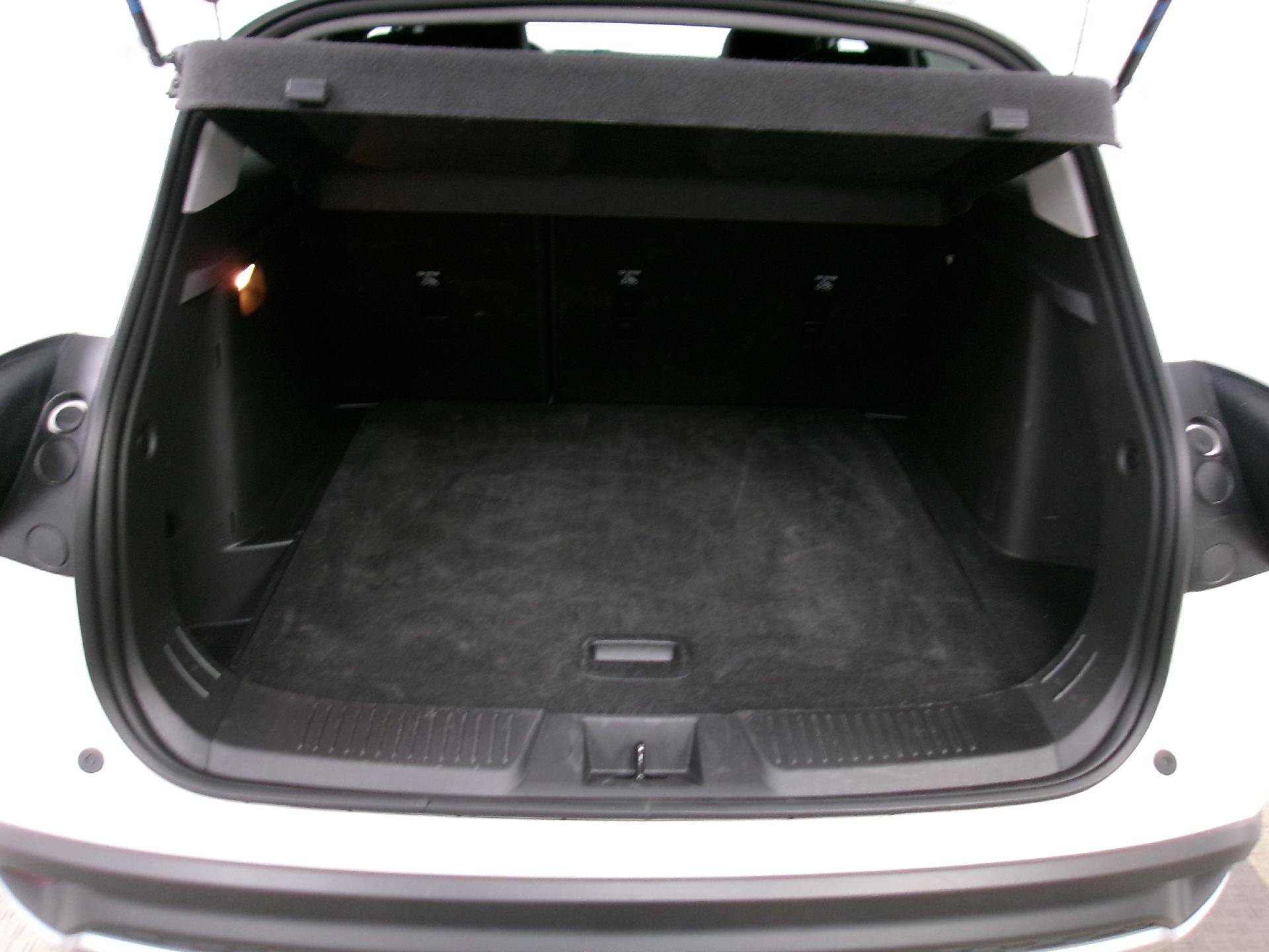 Used 2025 Chevrolet Trax LT FWD image 10