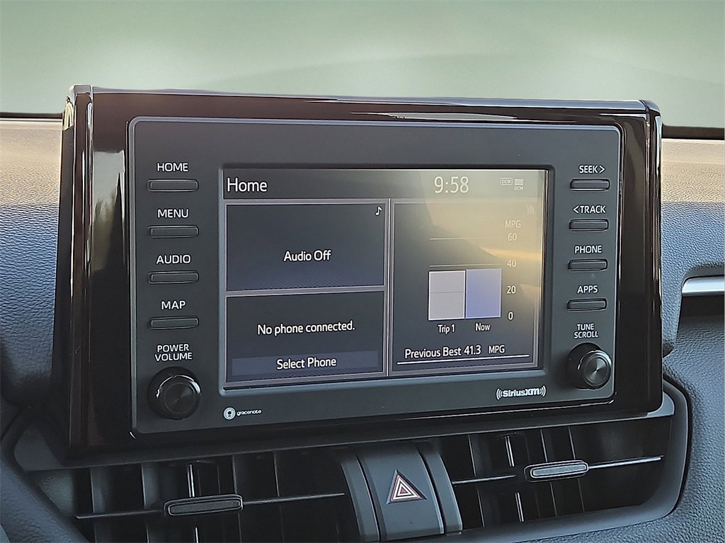 Used 2022 Toyota RAV4 XLE image 21