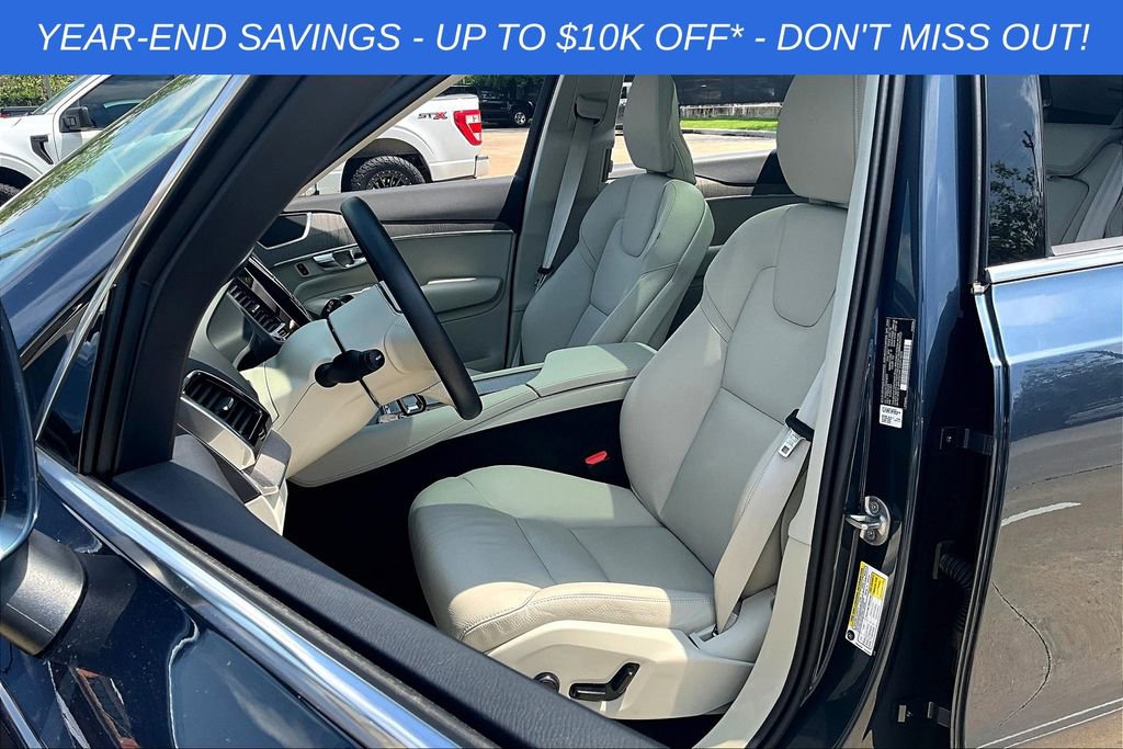 Used 2025 Volvo XC90 B6 Plus w/ Protection Package Premier image 28
