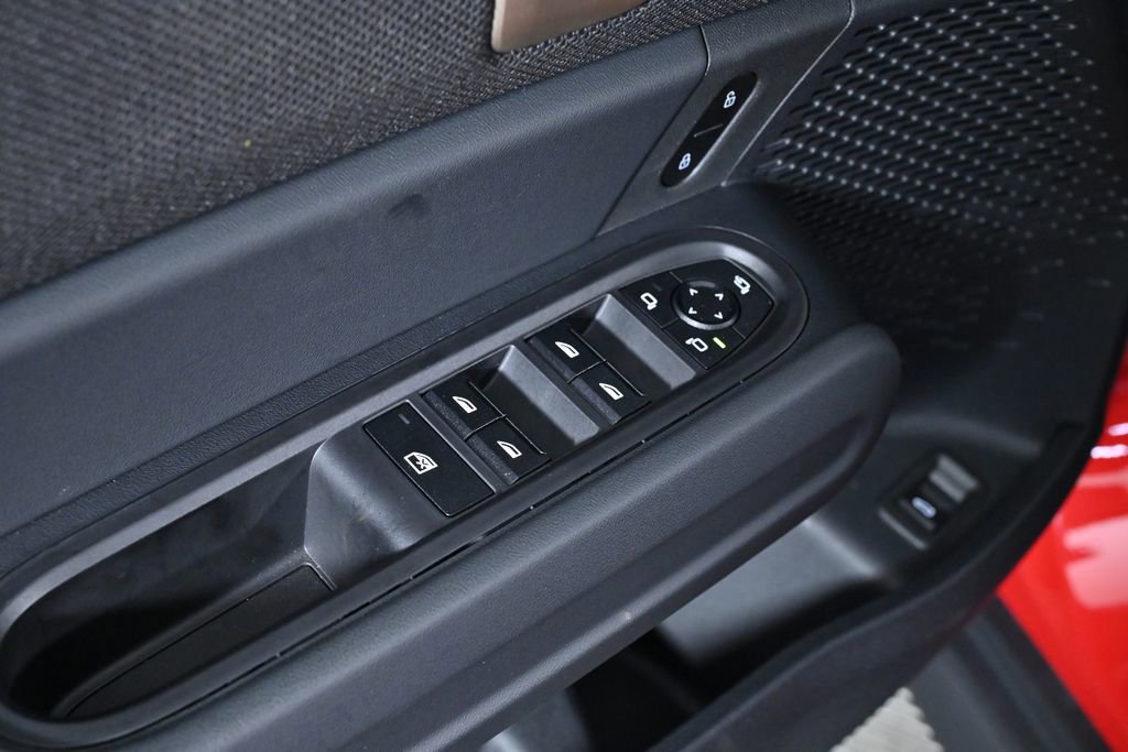 Used 2025 MINI Cooper Countryman SE w/ Comfort Package Max image 22