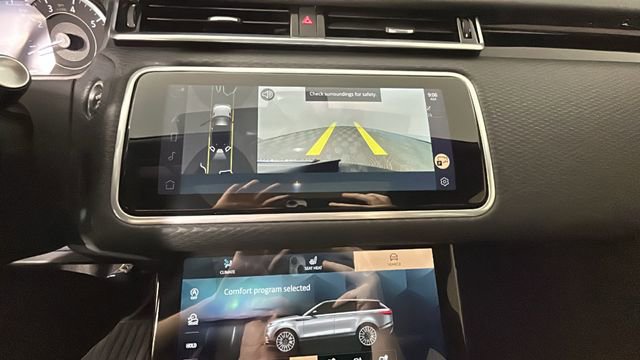 Used 2023 Land Rover Range Rover Velar R-Dynamic S AWD/4WD image 24