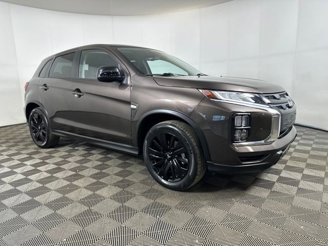 Used 2024 Mitsubishi Outlander Sport LE image 2