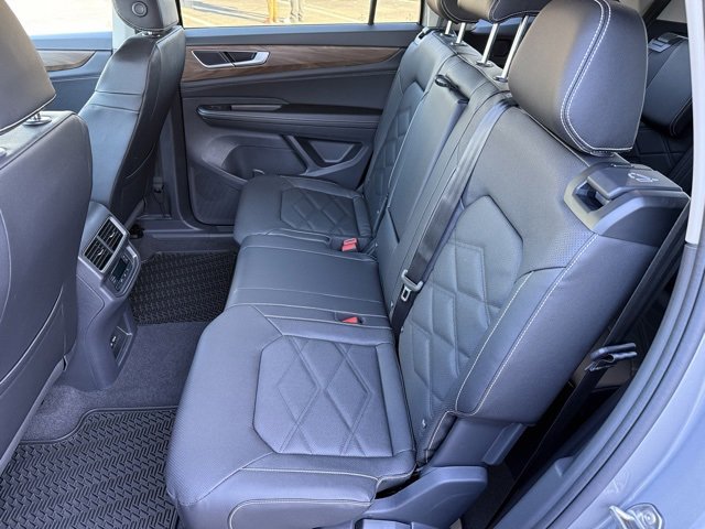 New 2026 Volkswagen Atlas SE image 14