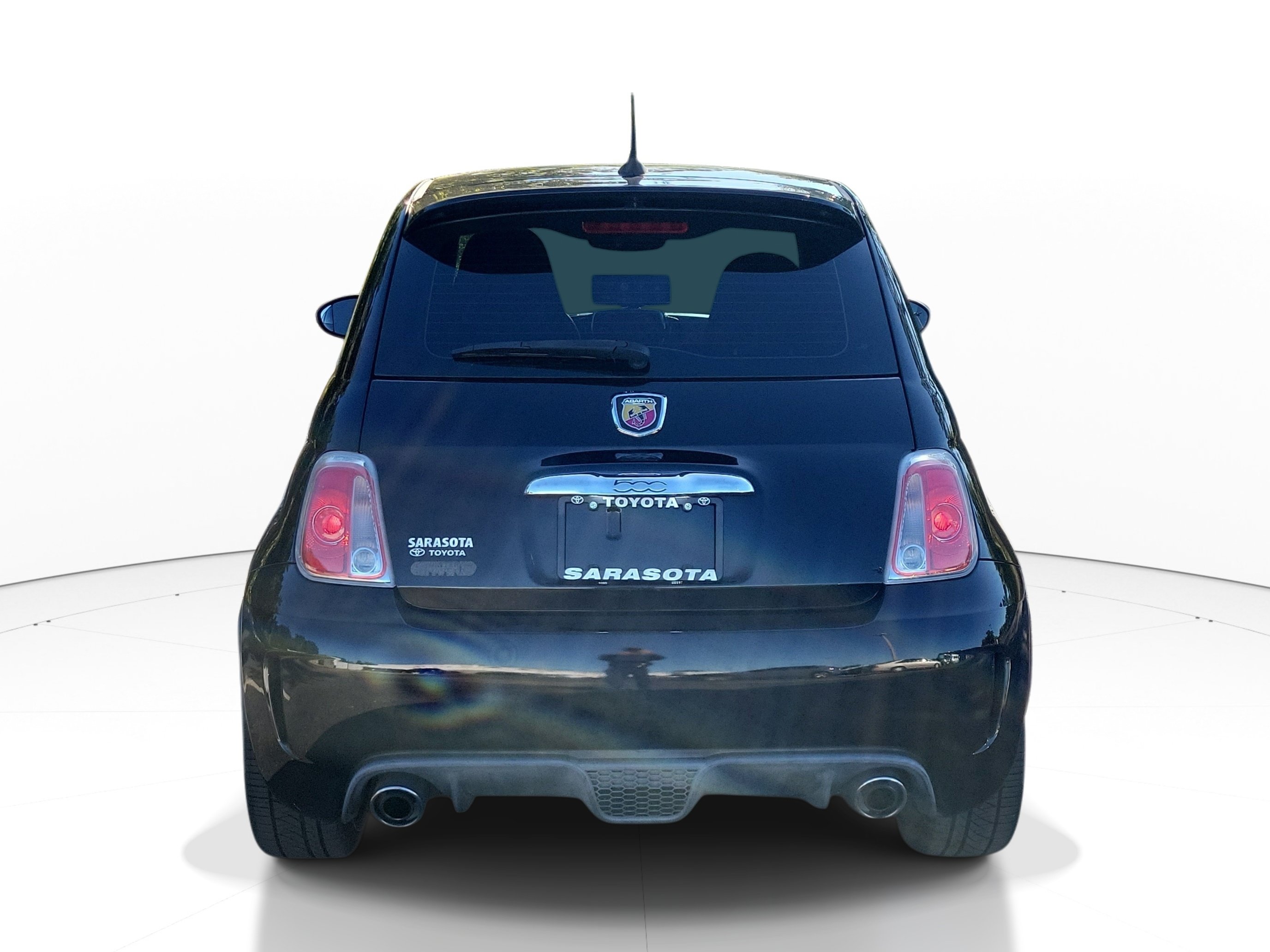 Used 2016 FIAT 500 Abarth w/ Mopar Scorpion Package FWD image 5