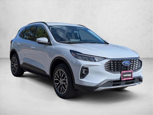 New 2026 Ford Escape SE w/ Class II Trailer Tow Package image 6
