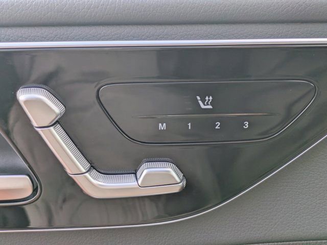 Used 2025 Mercedes-Benz C 300 C 300 image 16