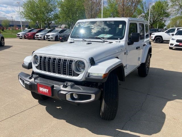 Certified 2025 Jeep Wrangler Unlimited Sahara AWD/4WD image 3