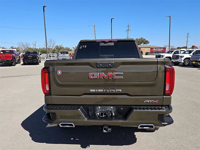 Certified 2023 GMC Sierra 1500 AT4 w/ Technology Package image 4