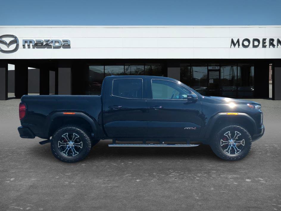 Used 2023 GMC Canyon AT4 w/ AT4 Premium Package AWD/4WD image 6