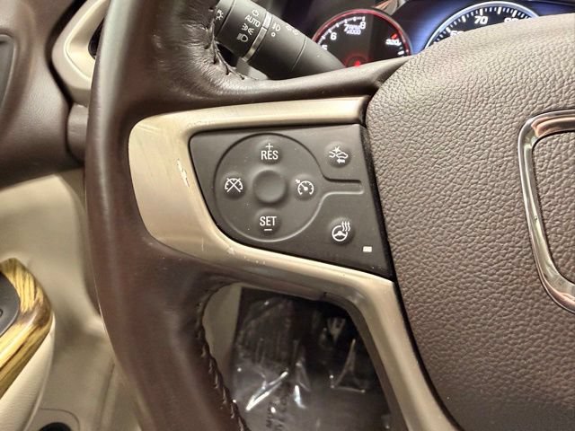 Used 2018 GMC Acadia Denali w/ Technology Package AWD/4WD image 29