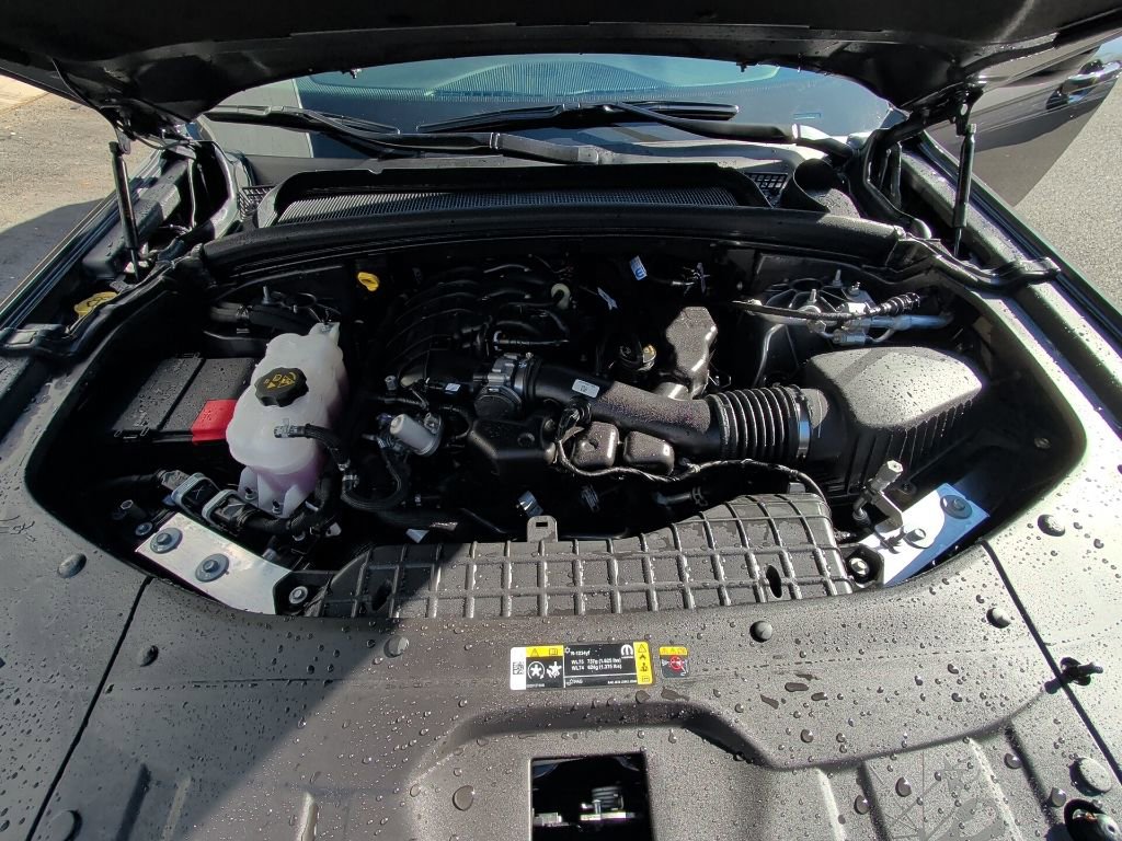 Used 2025 Jeep Grand Cherokee Laredo X w/ Luxury Tech Group I image 10