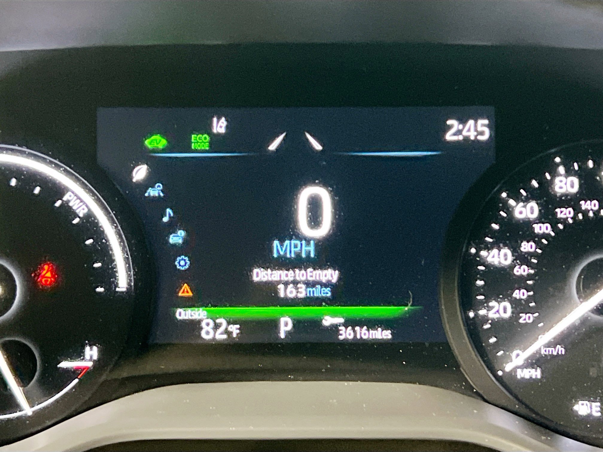 Used 2025 Toyota Sienna XLE image 23