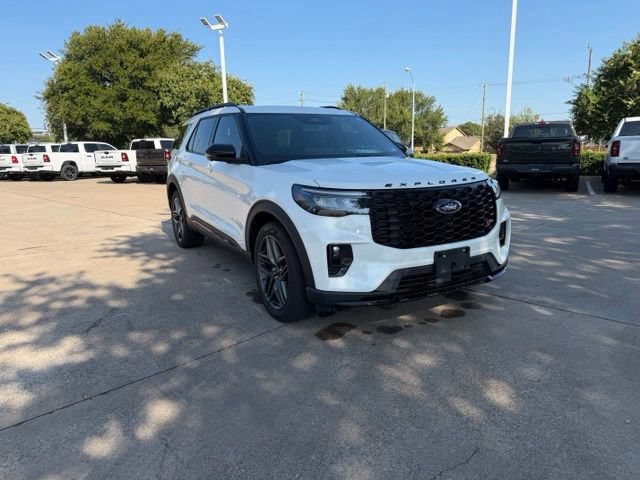 Used 2025 Ford Explorer ST w/ Sun And Sound Package AWD/4WD image 1
