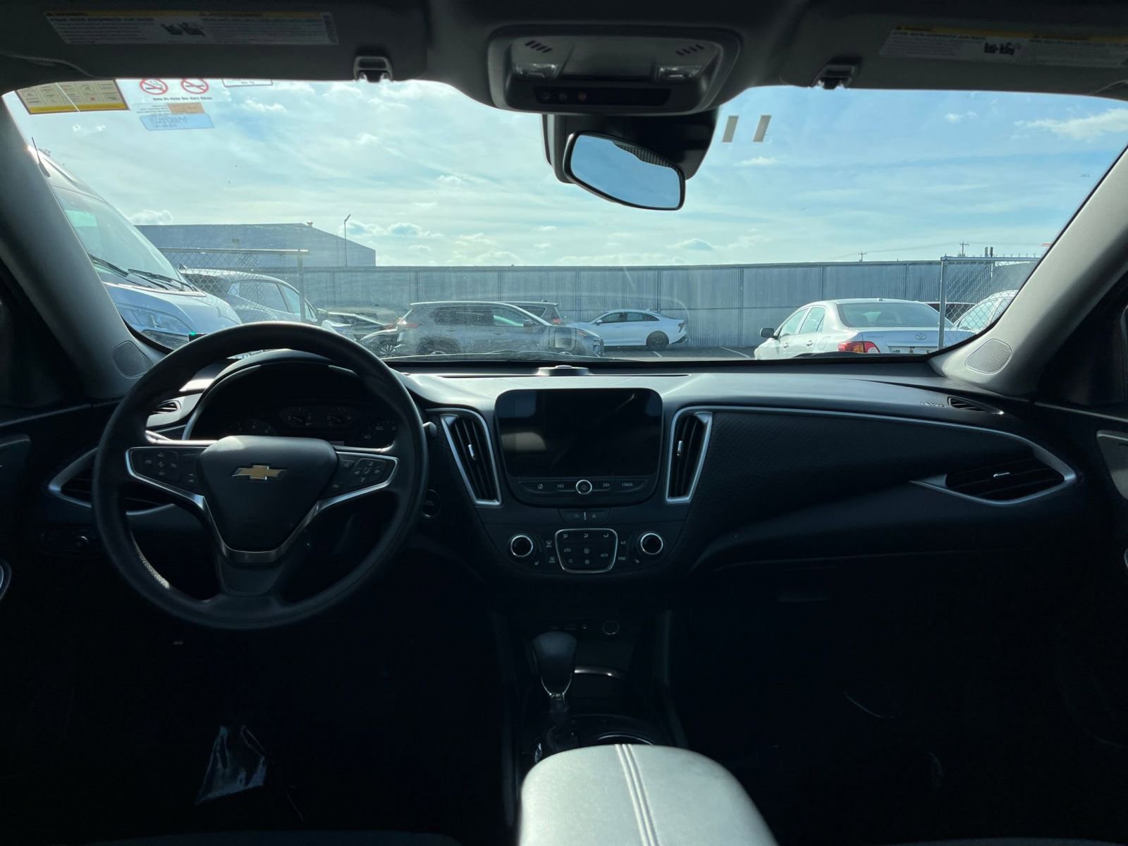 Used 2024 Chevrolet Malibu LT image 33