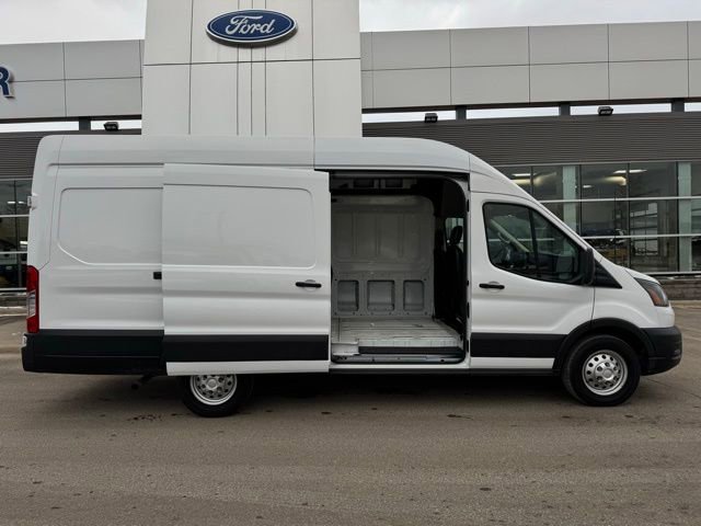 Certified 2023 Ford Transit 250 148 High Roof Extended AWD image 27