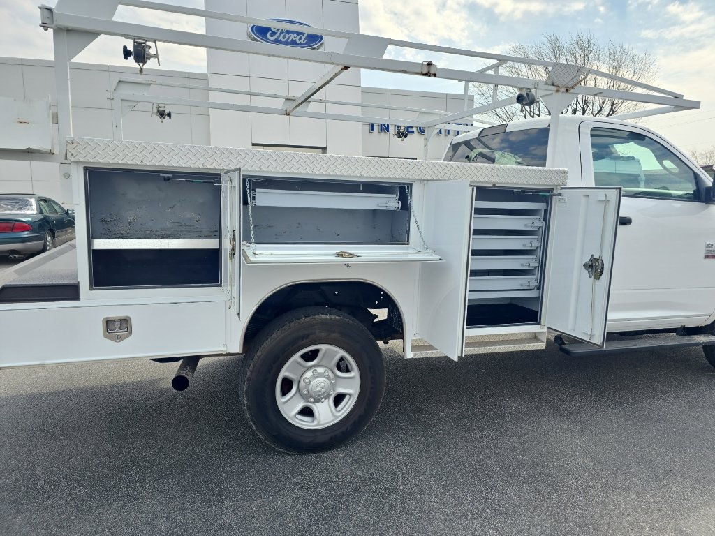 Used 2018 RAM 3500 Tradesman w/ Power & Remote Entry Group RWD image 11